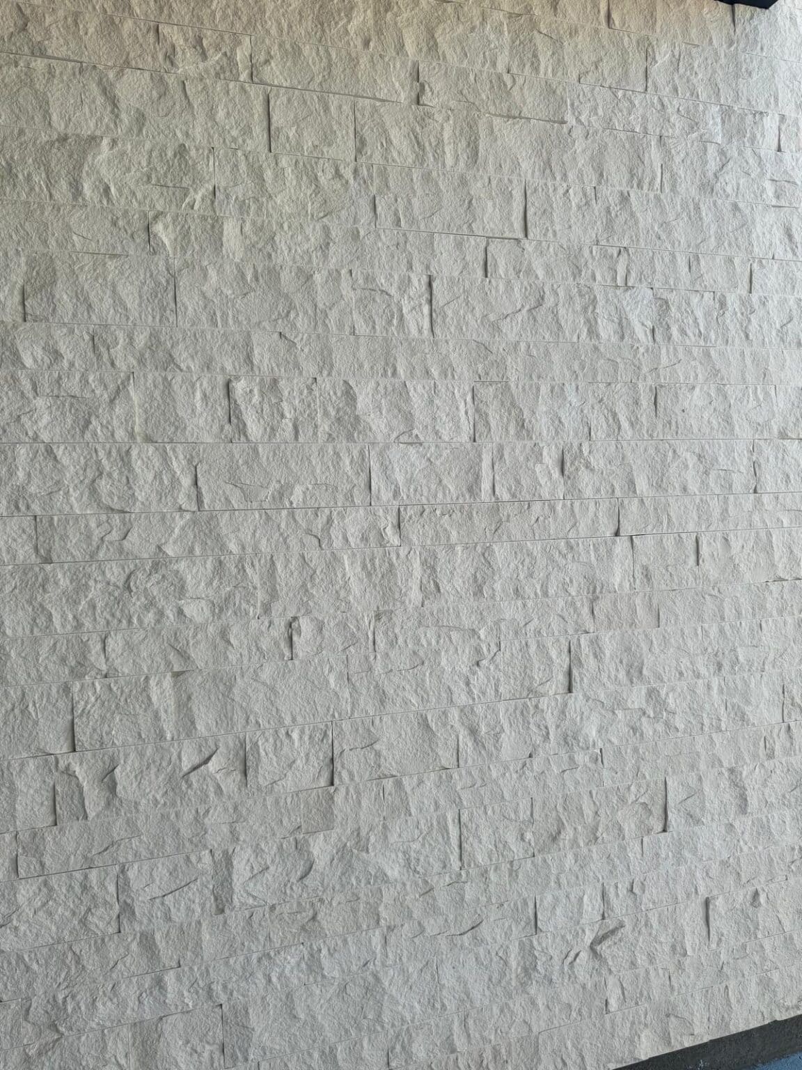 Natural Stone Veneer - HILLSIDE Collection