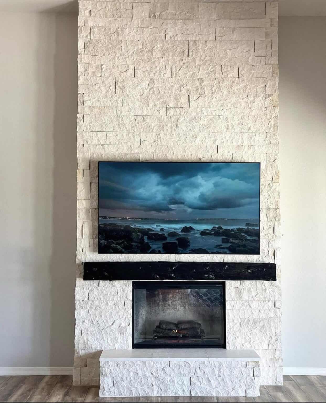Natural Stone Veneer - HILLSIDE Collection